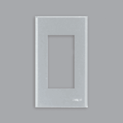 Mặt dùng cho 3 thiết bị Panasonic WEV68030MW