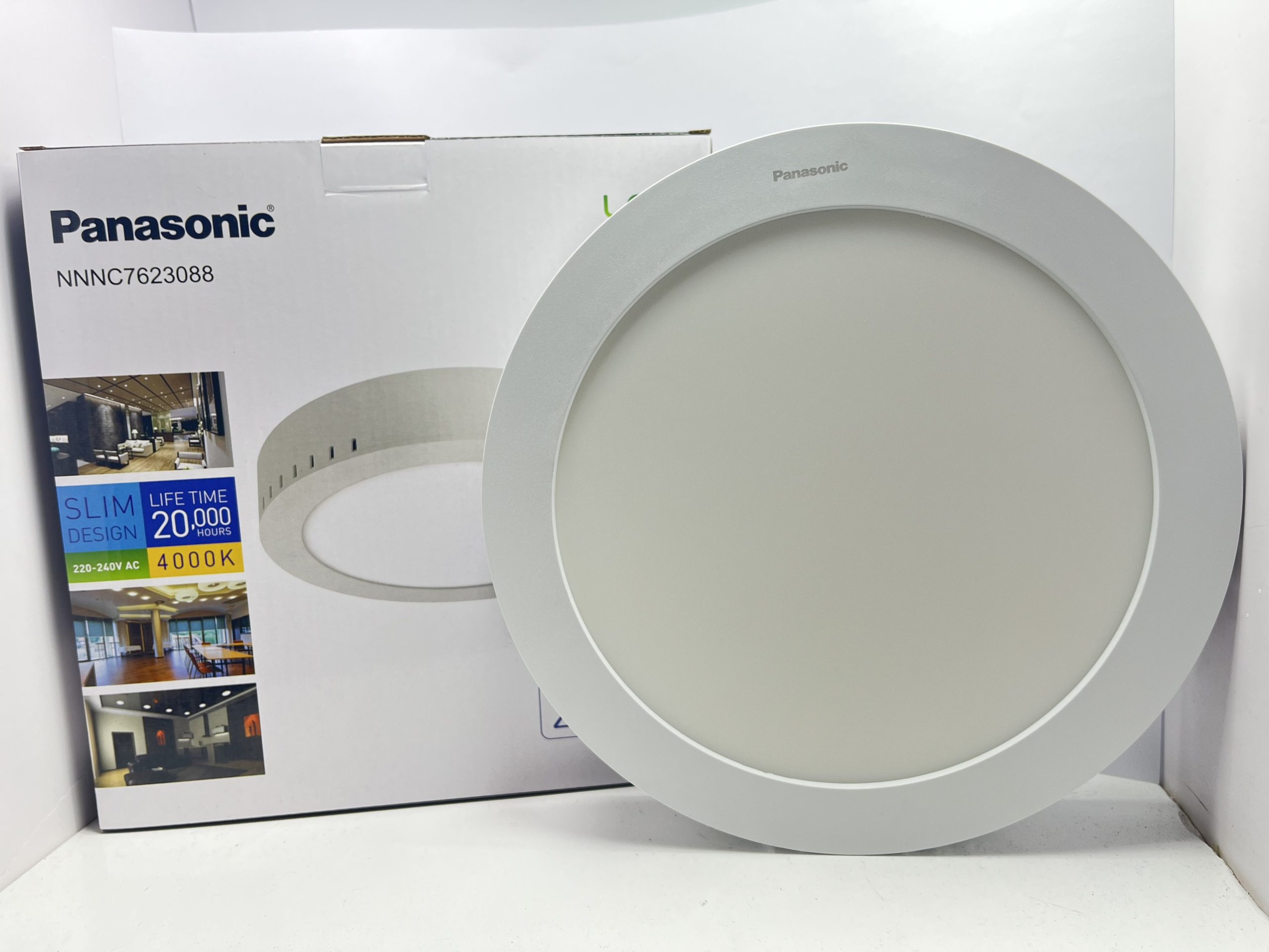 Đèn led ốp trần 18W NNNC7623088 Panasonic